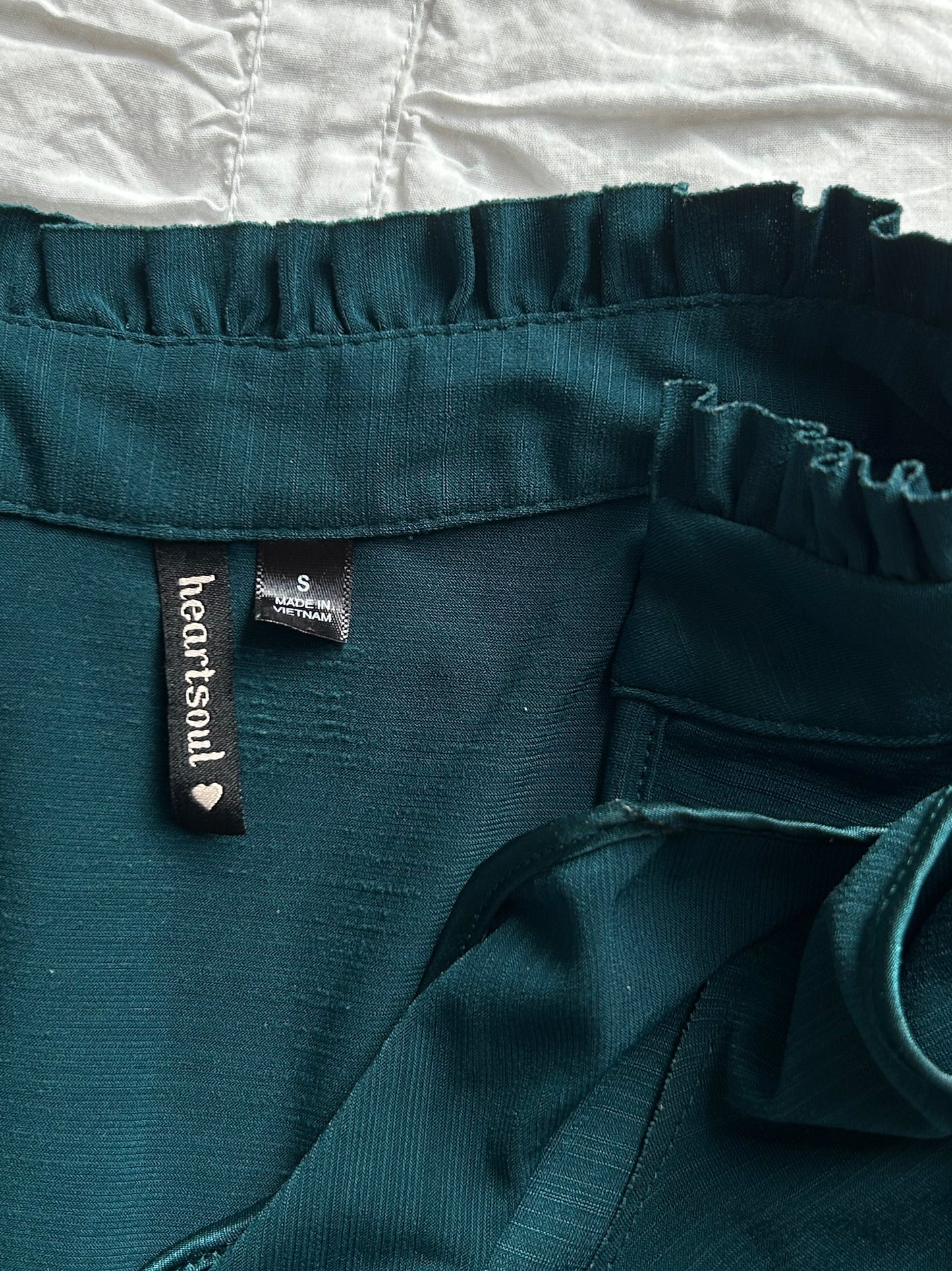 Heartsoul Top – Volant-Details & Stehkragen