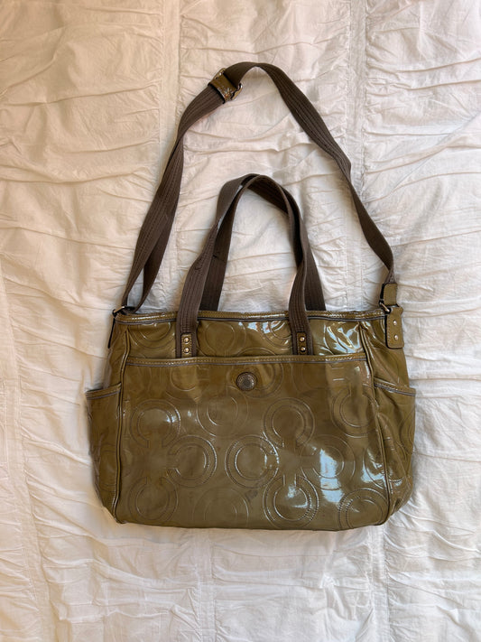 Vintage Coach Schultertasche Olivegrünes Lackleder