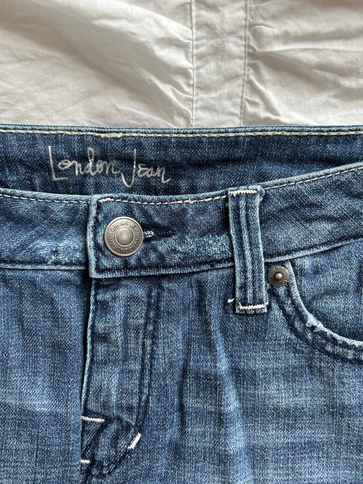 Vintage Minirock mit Statement-Backpockets
