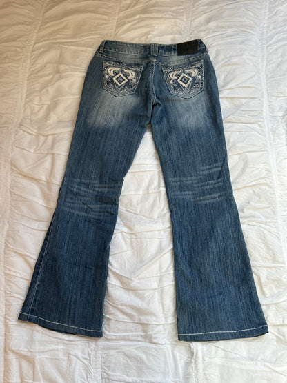 Vintage Amethyst Bootcut Jeans – Western Stickerei & Kontrastnähte