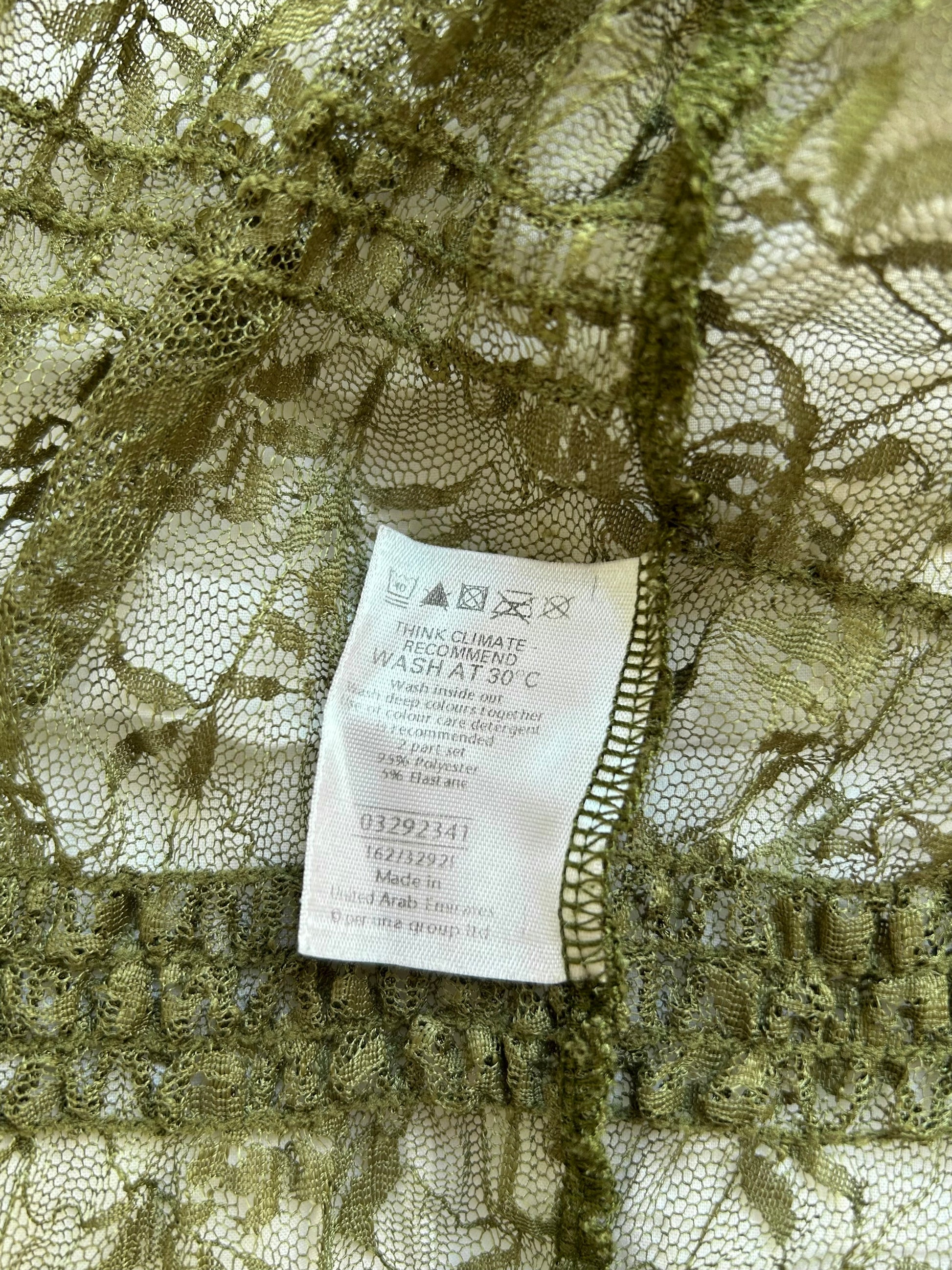 Vintage per una dünne Jacke – Florale Spitze-Still Alive