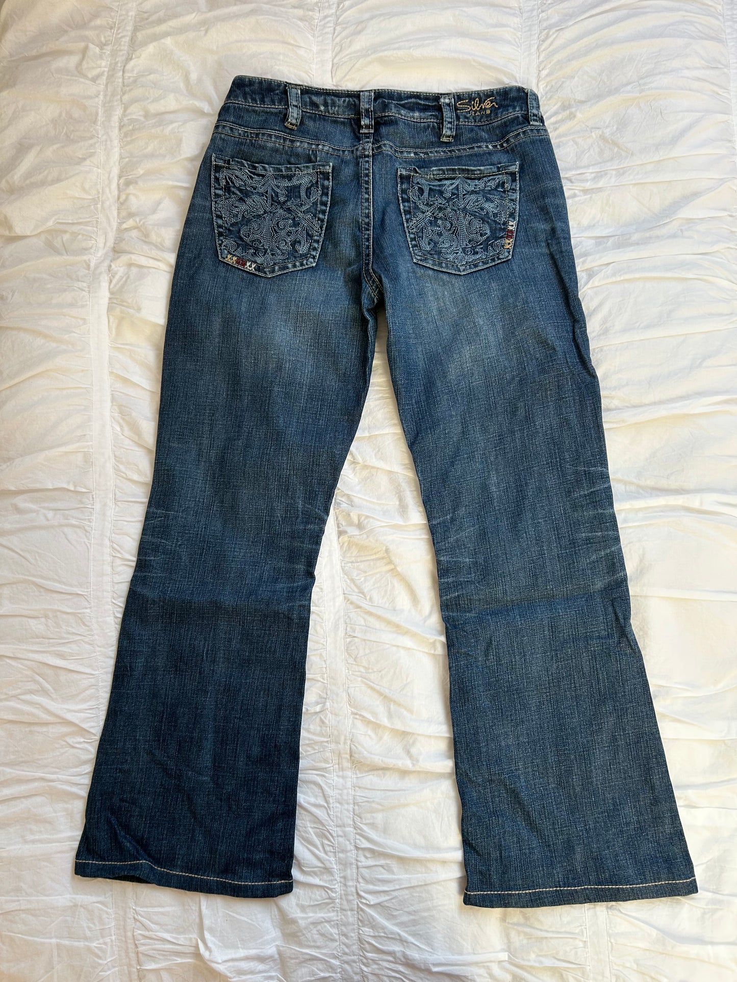 Vintage Silver Jeans Co. Bootcut mit Stickereien