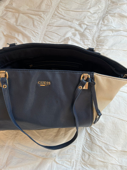 Große Guess Tasche Navy/Weiß/Schwarz