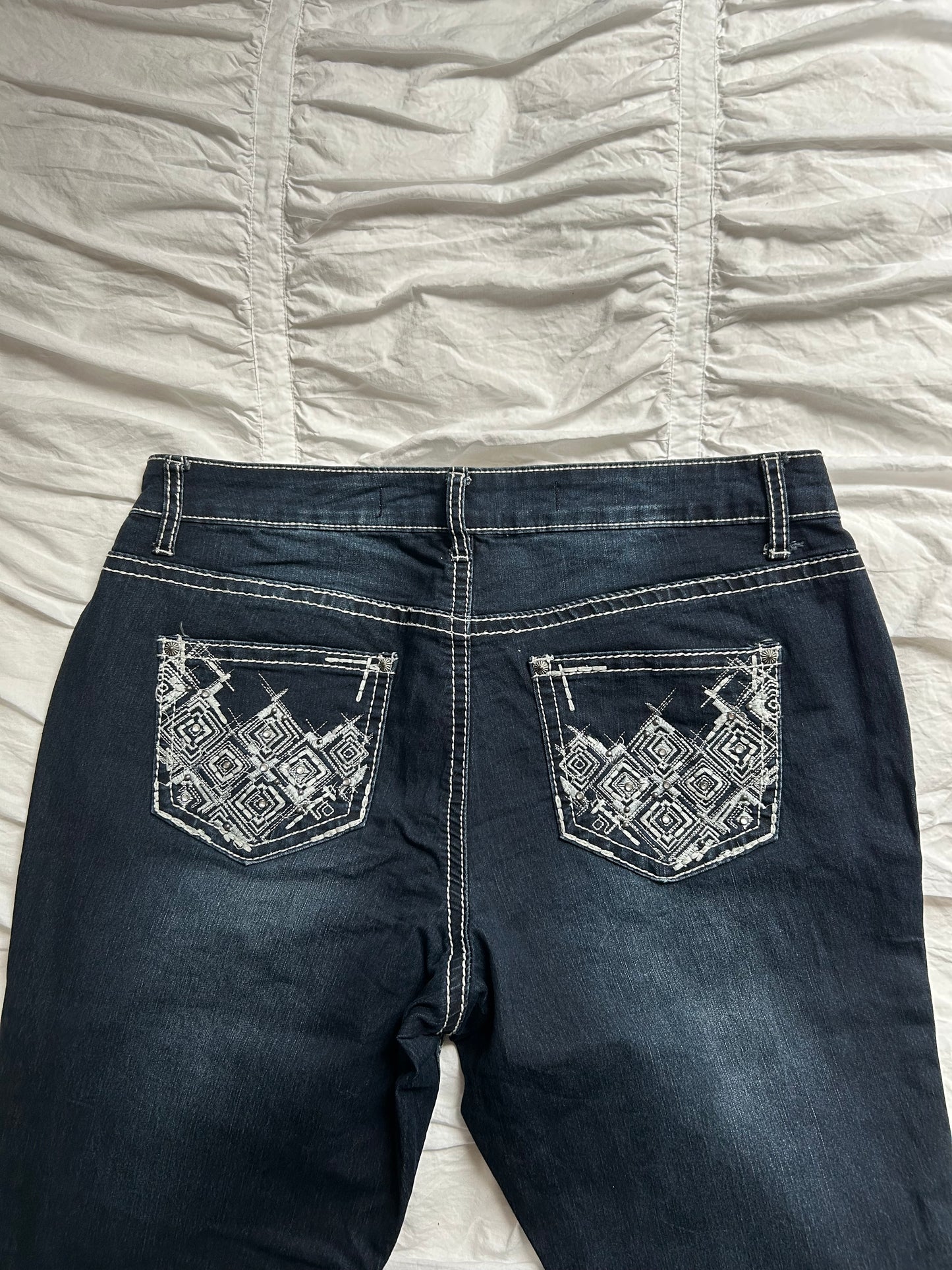 Vintage Rockin' Denim Jeans with Embroidery & Contrast Stitching