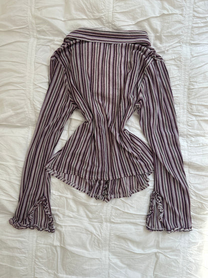 Vintage George Ruffle Bluse – Trompetenärmel & Streifen-Design-Still Alive