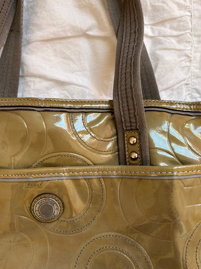 Vintage Coach Schultertasche Olivegrünes Lackleder