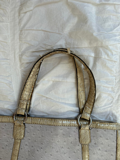 Vintage Guess Schultertasche Ostrich-Look & Florales Innenfutter
