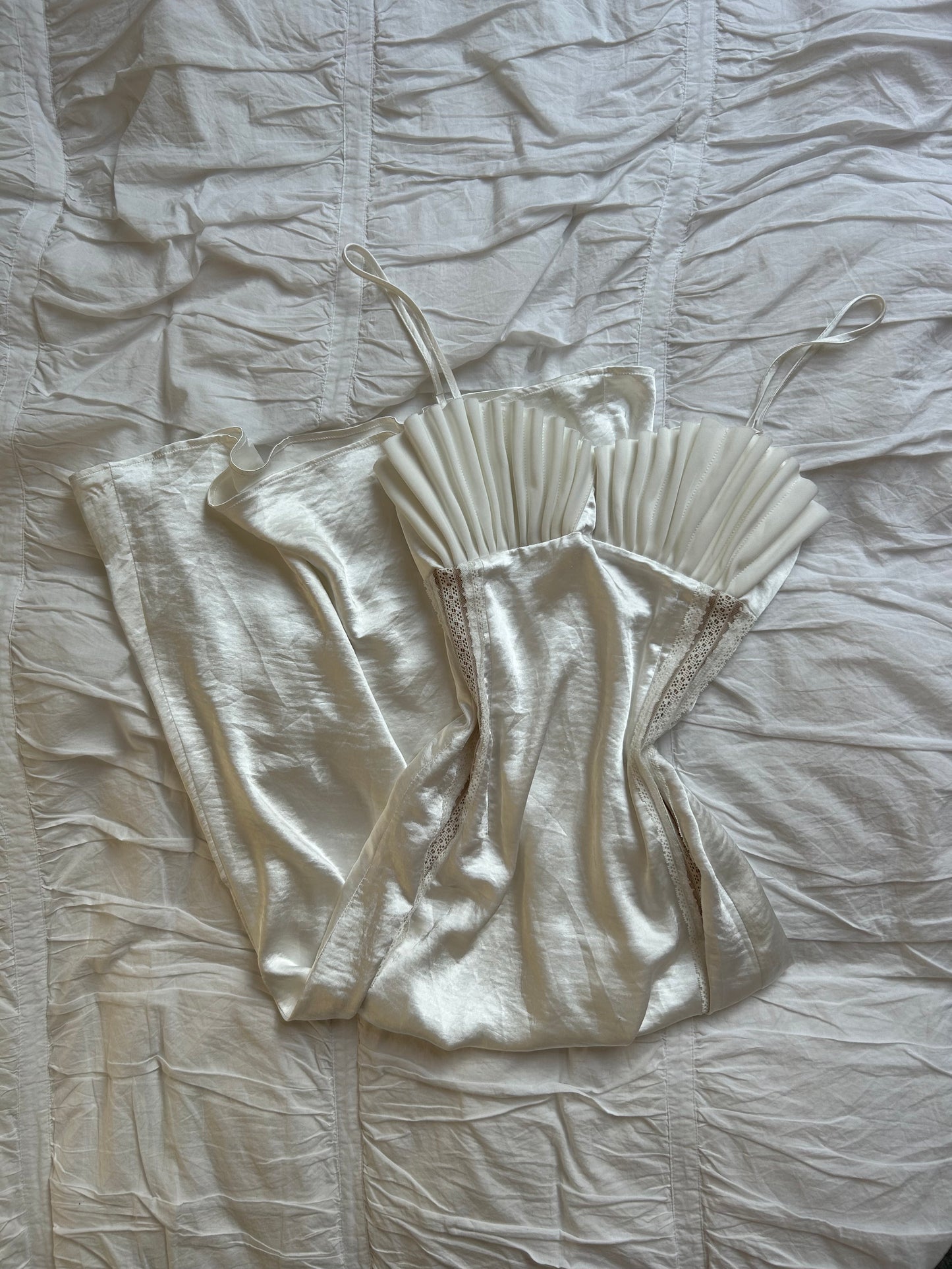 Ivory Satin Mermaidcore Dress with Scallop Neckline and Lace Details