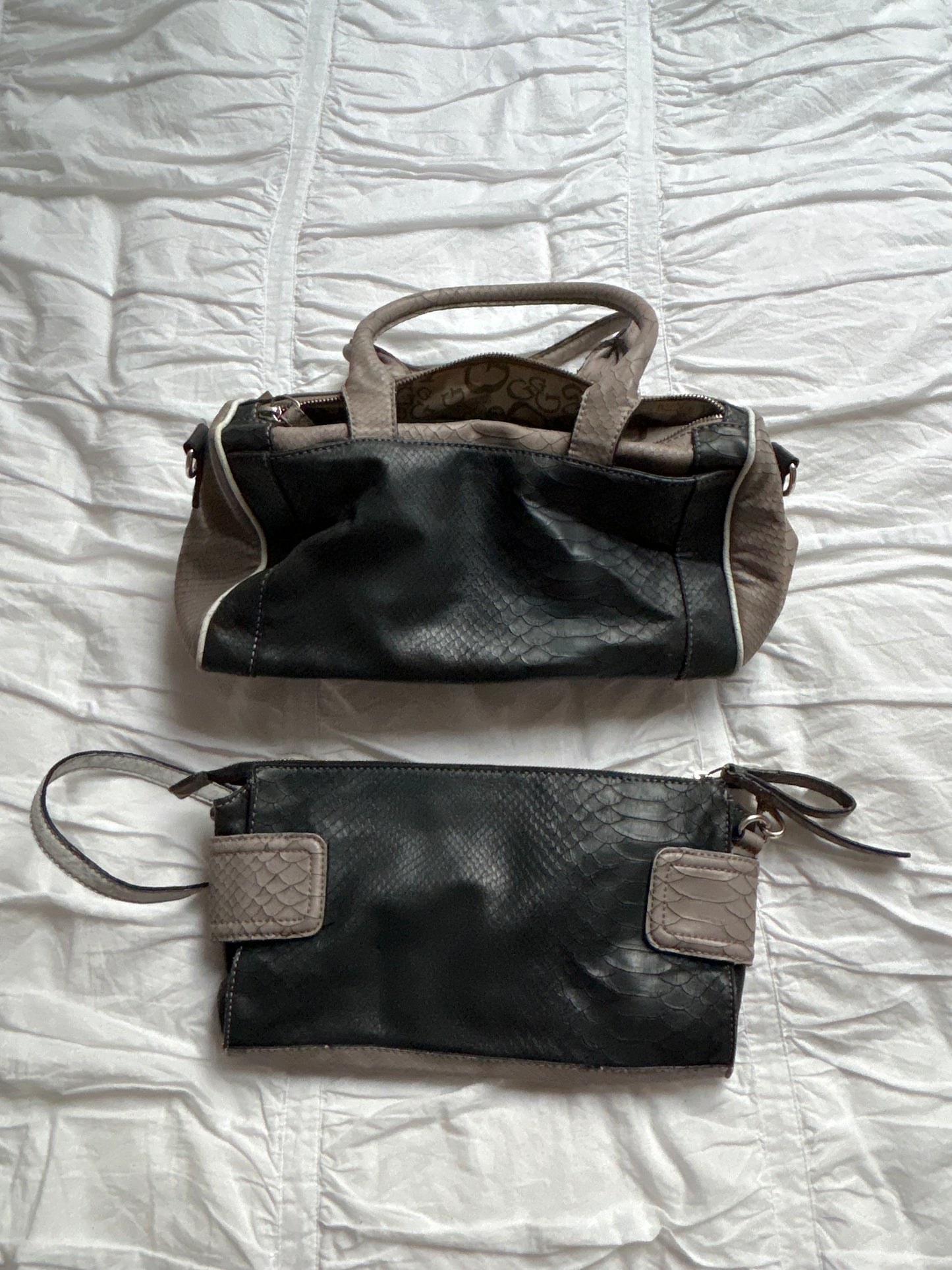 Vintage Guess Taschen-Set (2-teilig) Reptil-Look & Patchwork-Design
