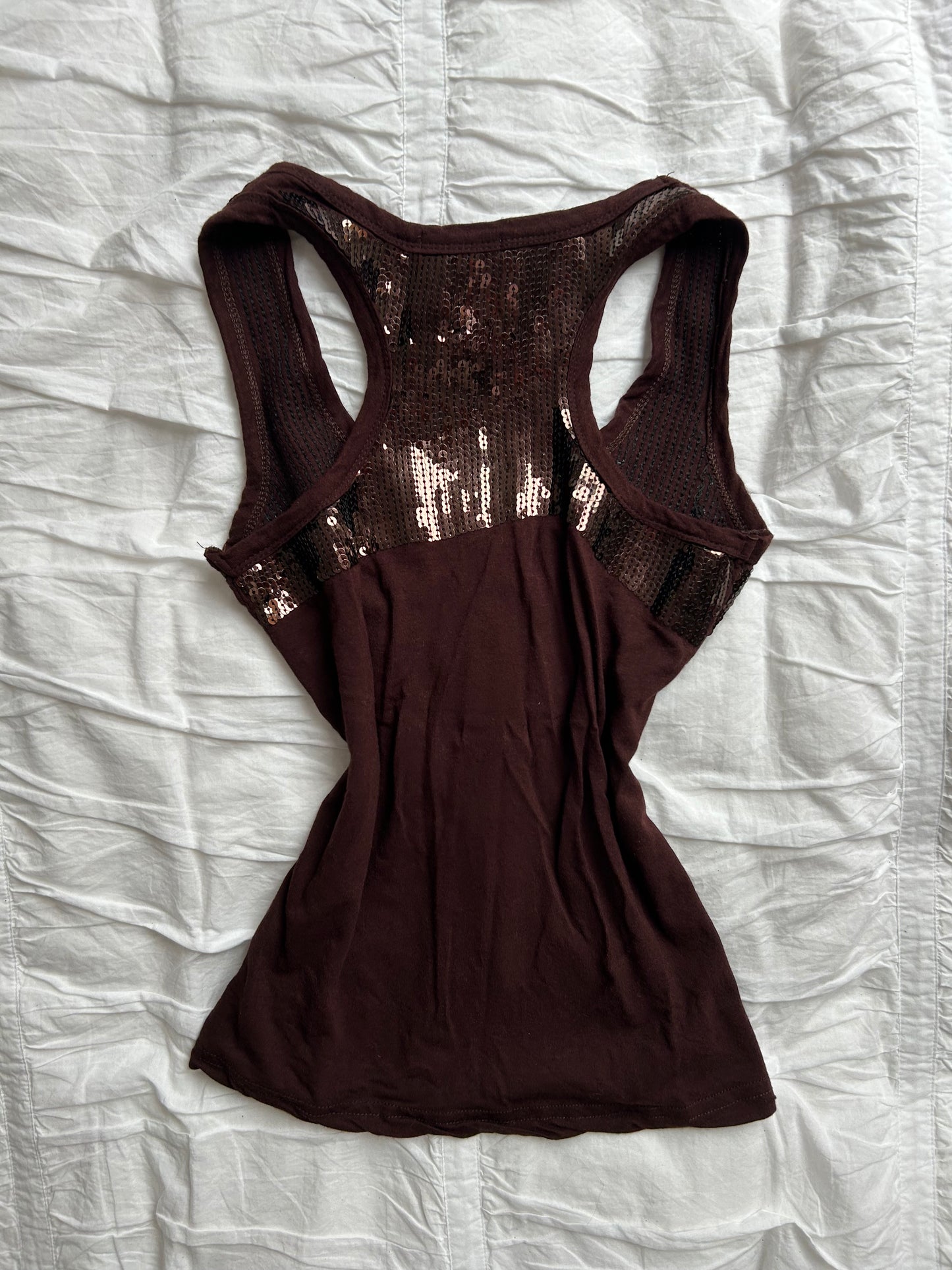Vintage Fashion Paris Tanktop – Pailletten-Detail & Racerback