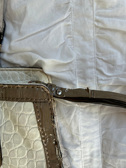 Vintage Guess Handtasche Romantisches Blumen-Design