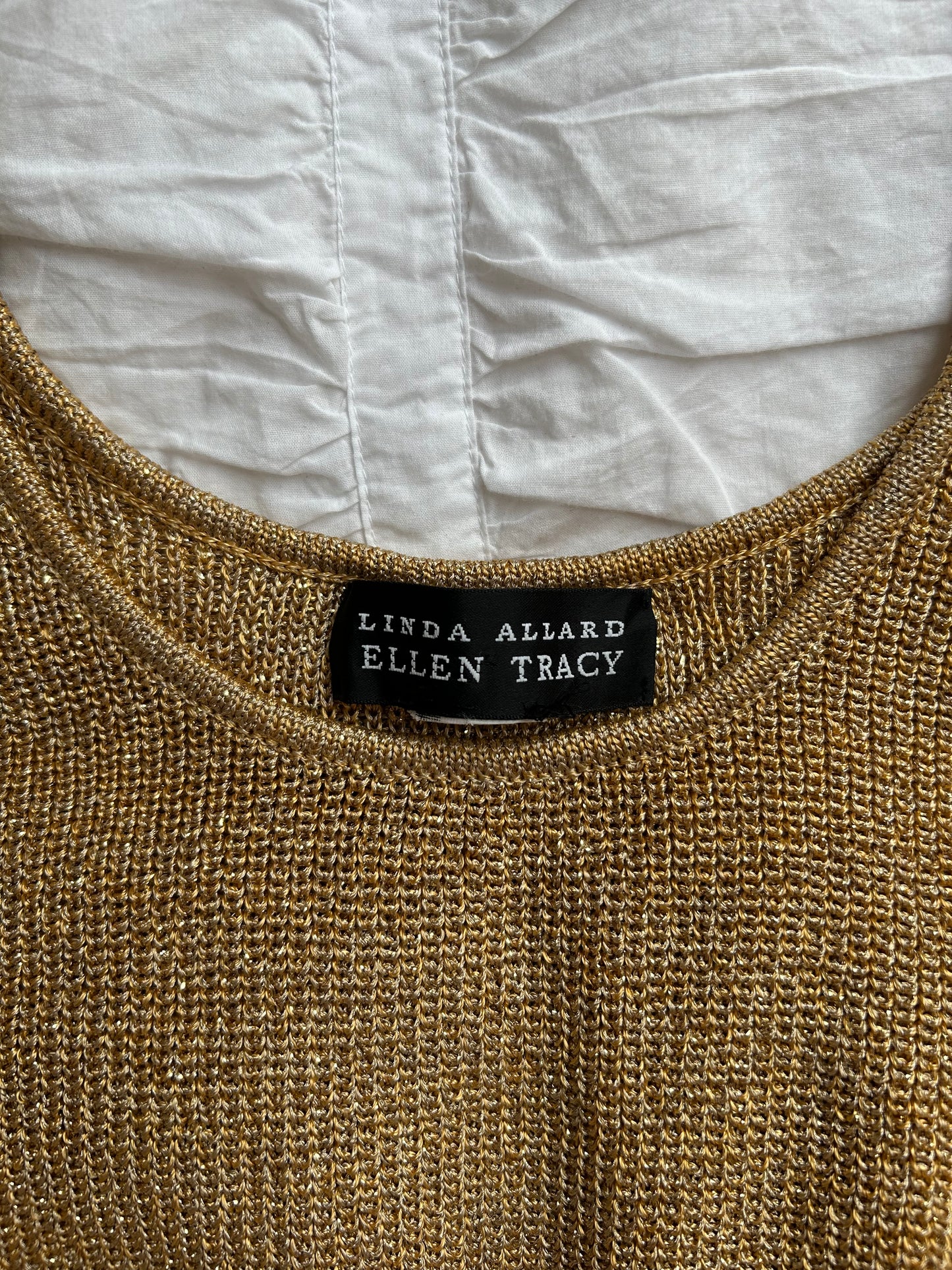 Vintage Linda Allard Ellen Tracy Strick-Top – Gold Metallic & Rundhalsausschnitt