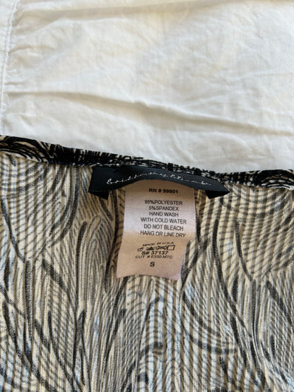 Vintage Brittany Black Top – Glitzer & Zierschnalle