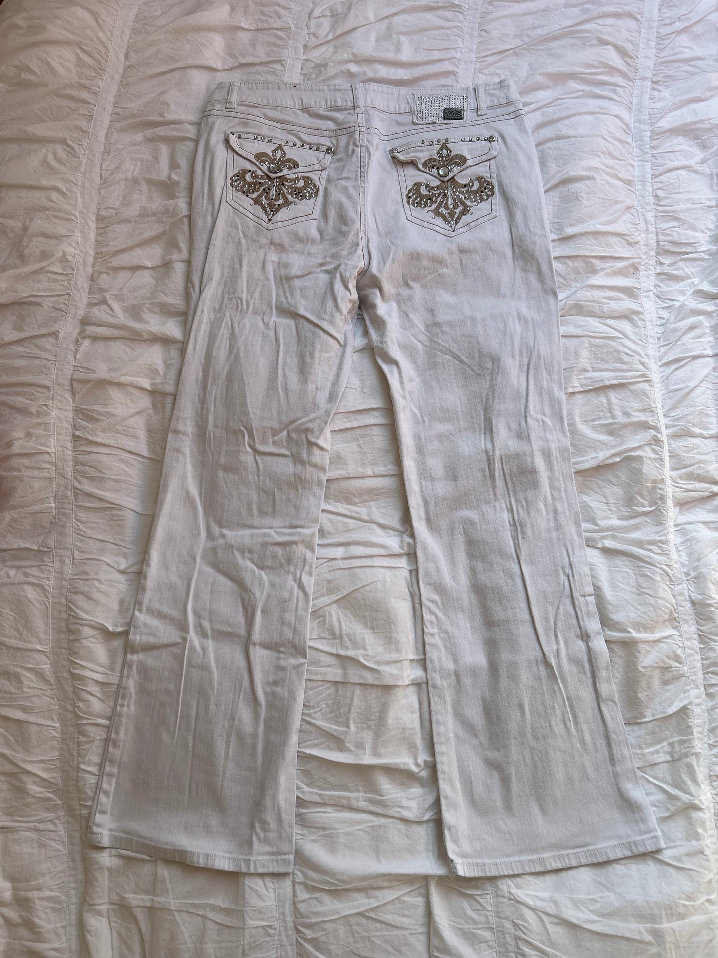 Vintage One 5 One Flare Jeans – Ornate Fleur-de-lis & Strass