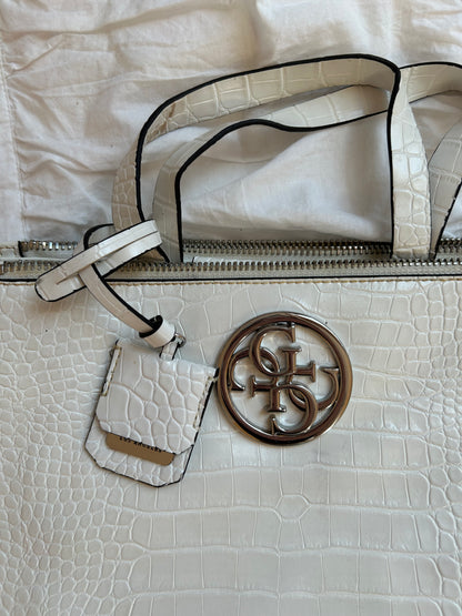 Vintage Guess Handtasche Weißer Croco-Look & Silber-Hardware