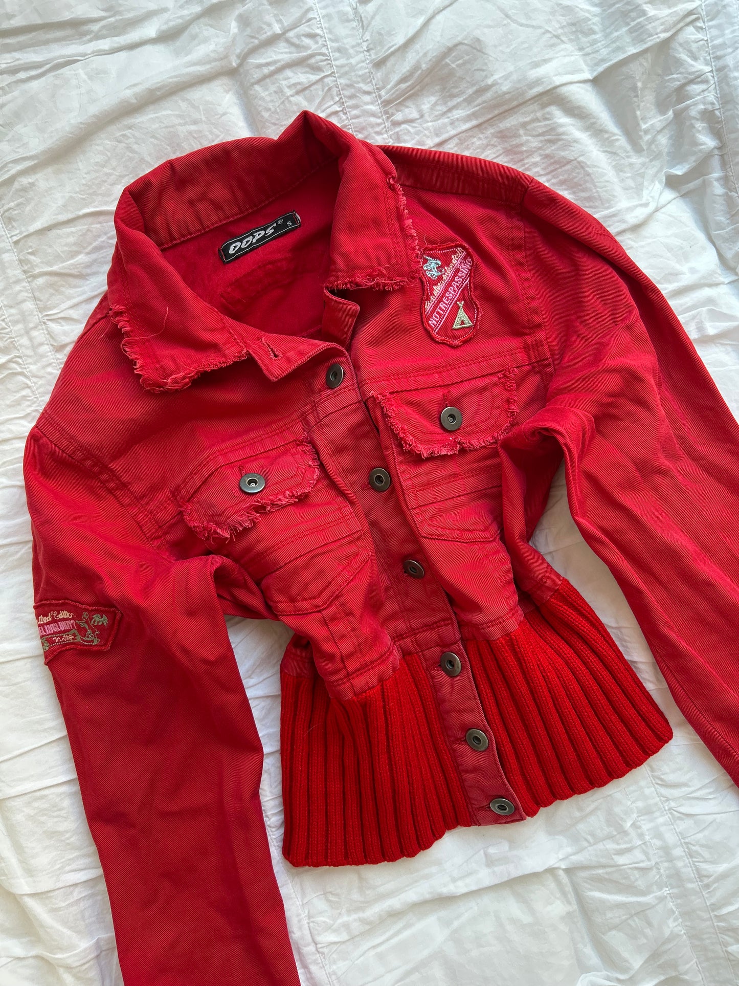 Vintage OOPS Jeansjacke – Destroyed Look & Patches-Still Alive