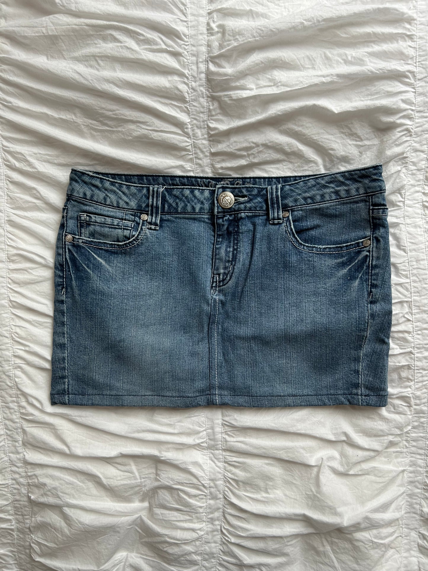 Vintage Jeans-Minirock Schmetterlings-Stickerei