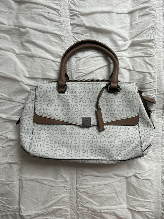 Guess Handtasche Weiß/Grau mit Logo-Print & Taupe-Akzenten