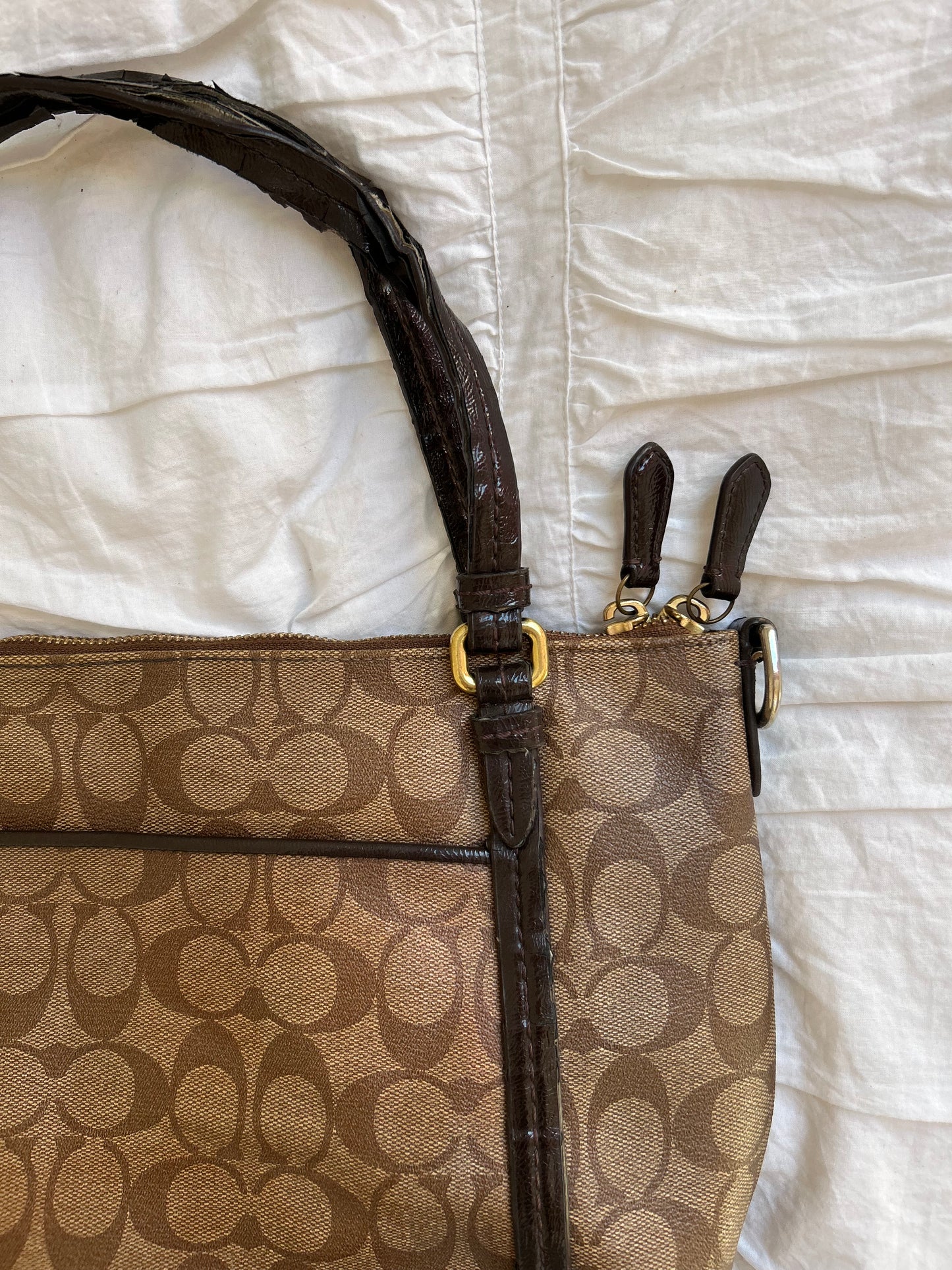 Vintage Coach Schultertasche Ikonisches Signatur-Canvas & Braun