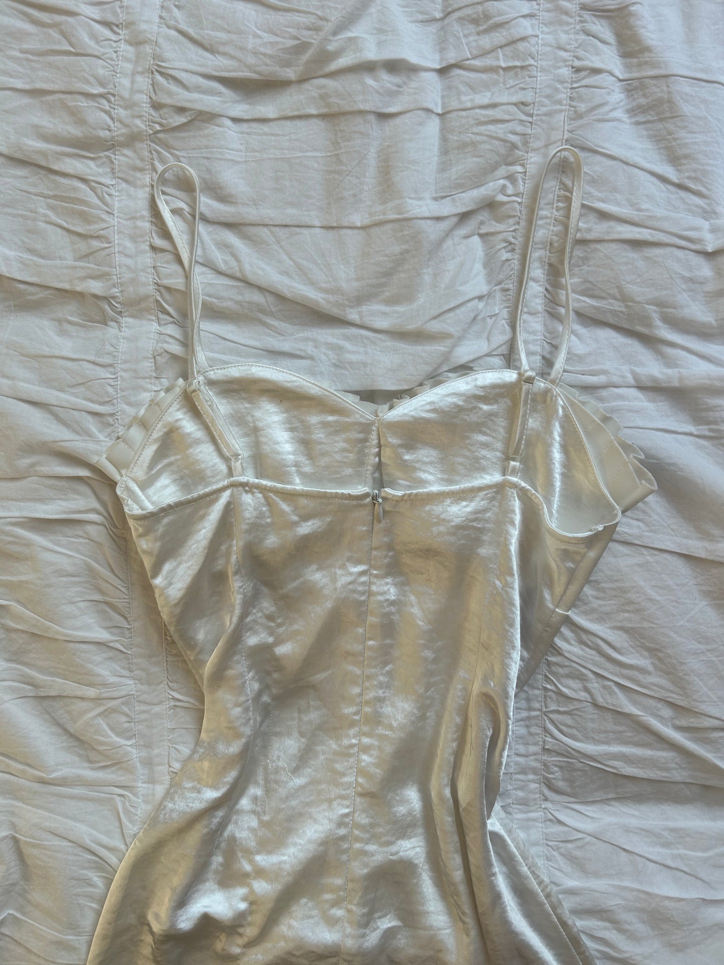 Ivory Satin Mermaidcore Dress with Scallop Neckline and Lace Details