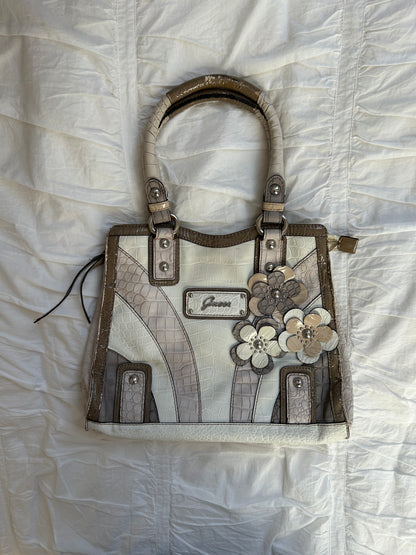 Vintage Guess Handtasche Romantisches Blumen-Design