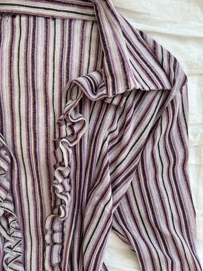 Vintage George Ruffle Bluse – Trompetenärmel & Streifen-Design-Still Alive