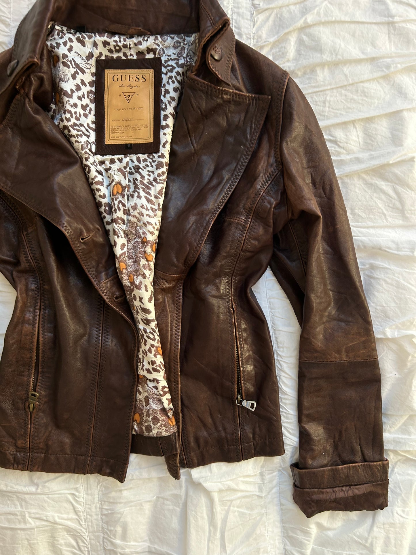Guess Bikerjacke Echtleder Braun Leo-Muster Vintage Look