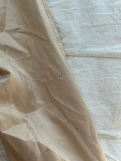 Vintage Arden B. Trenchcoat – Perforiertes Metallic-Leder & Gürtel-Still Alive