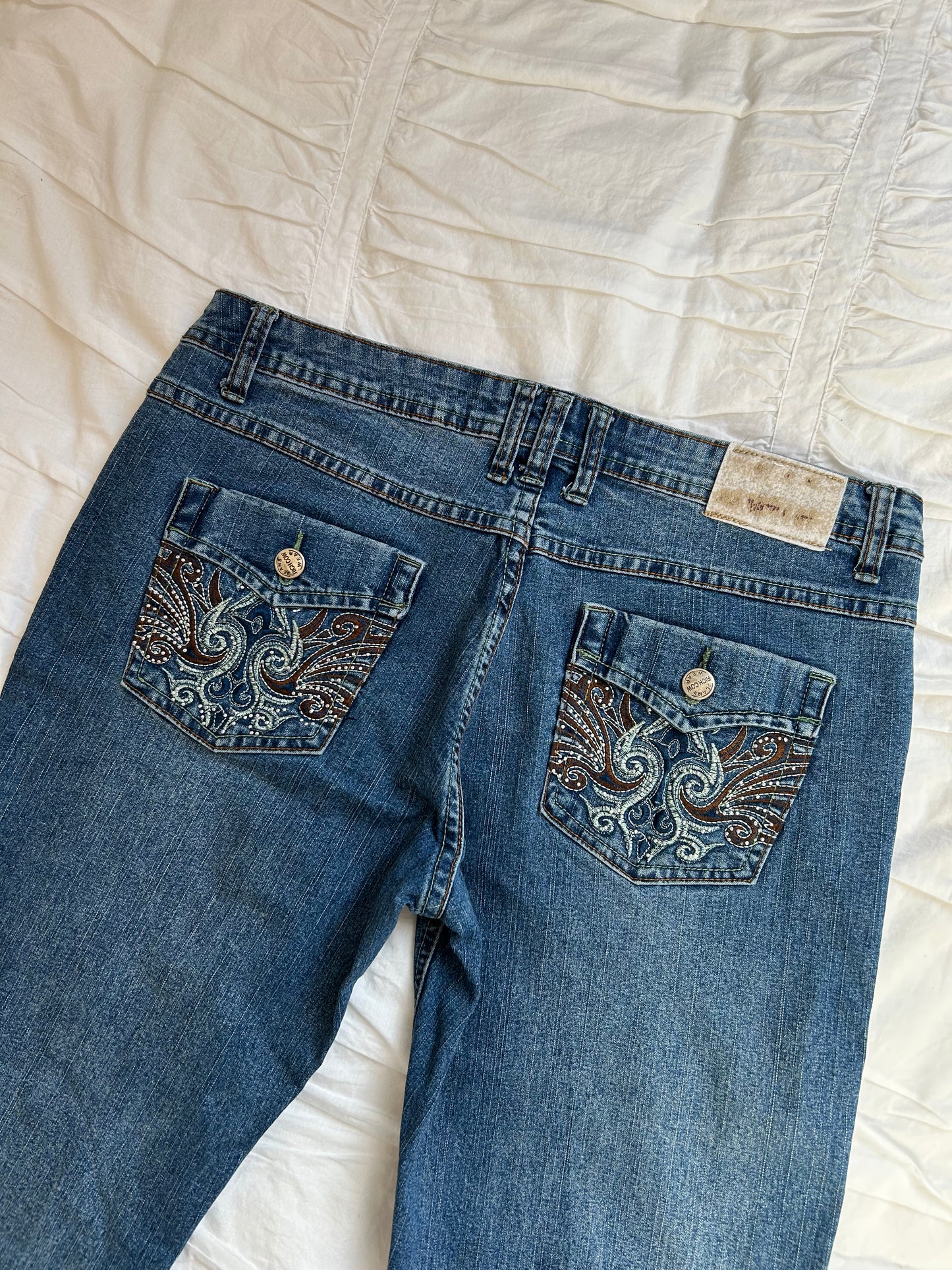 Vintage Richcow Flare Jeans – Tribal Embroidery & Studs