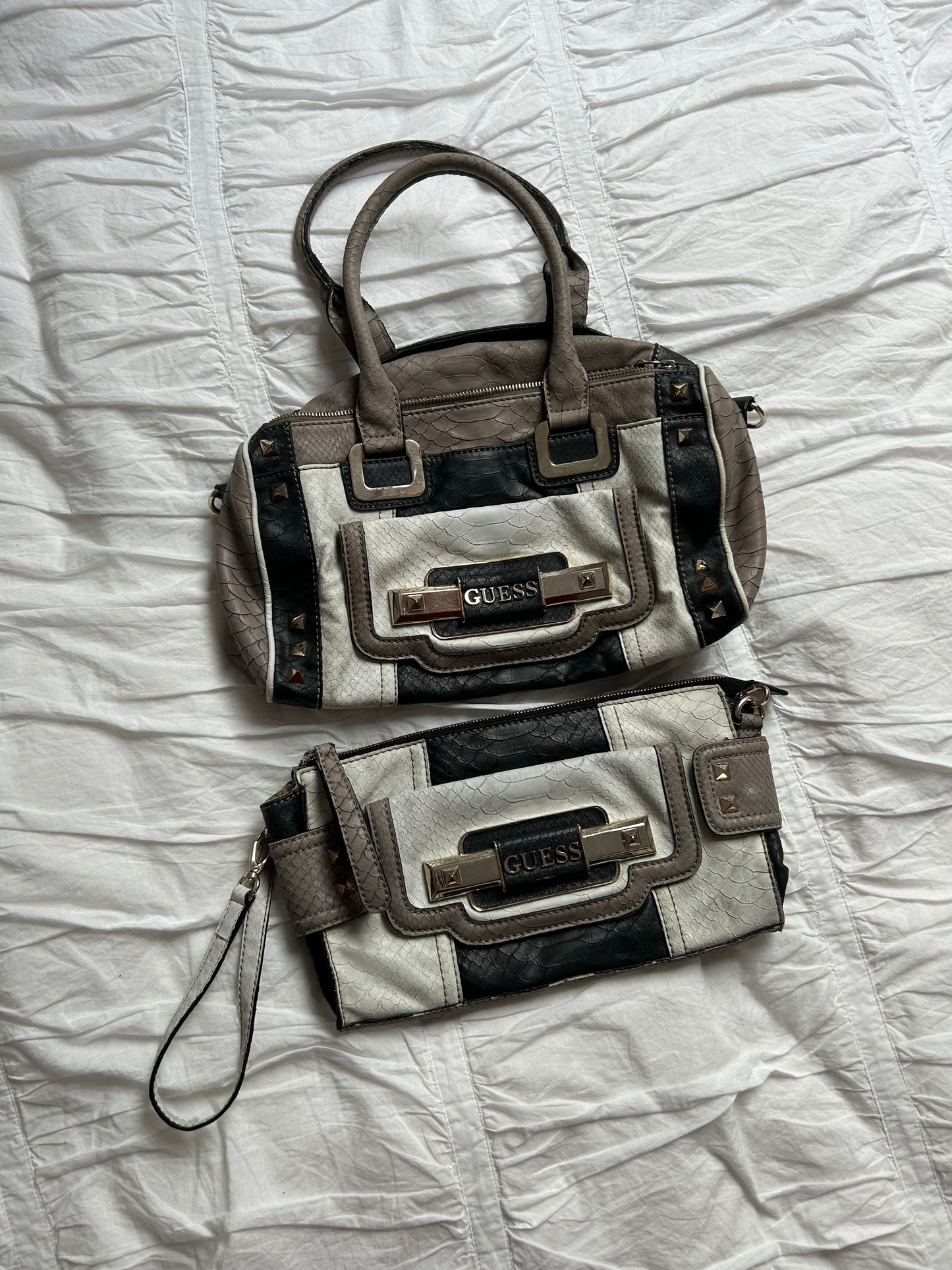 Vintage Guess Taschen-Set (2-teilig) Reptil-Look & Patchwork-Design